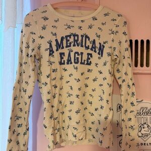 American Eagle Long Sleeve Top
